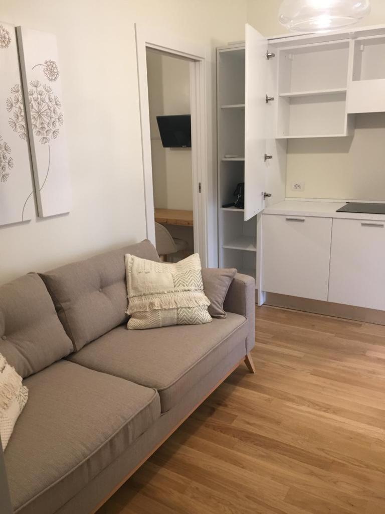 Gatto Bianco Apartment Bari Exterior photo