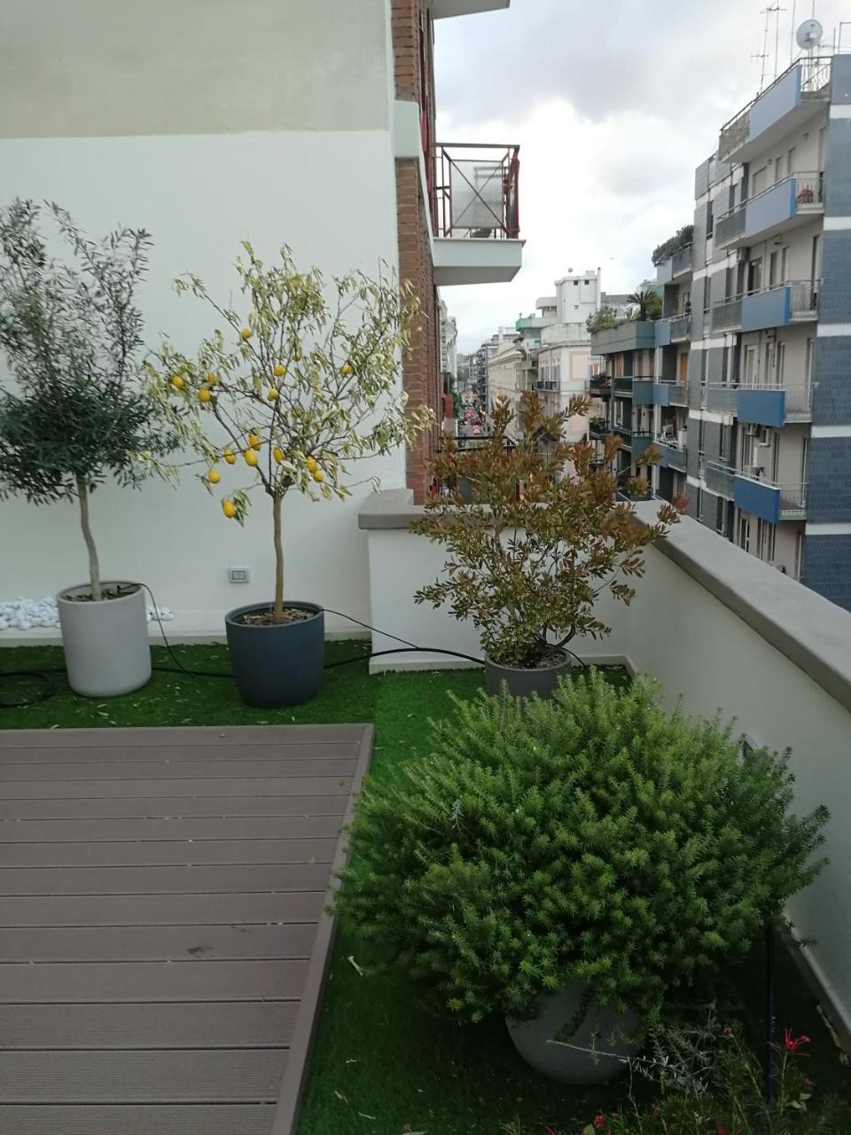 Gatto Bianco Apartment Bari Exterior photo