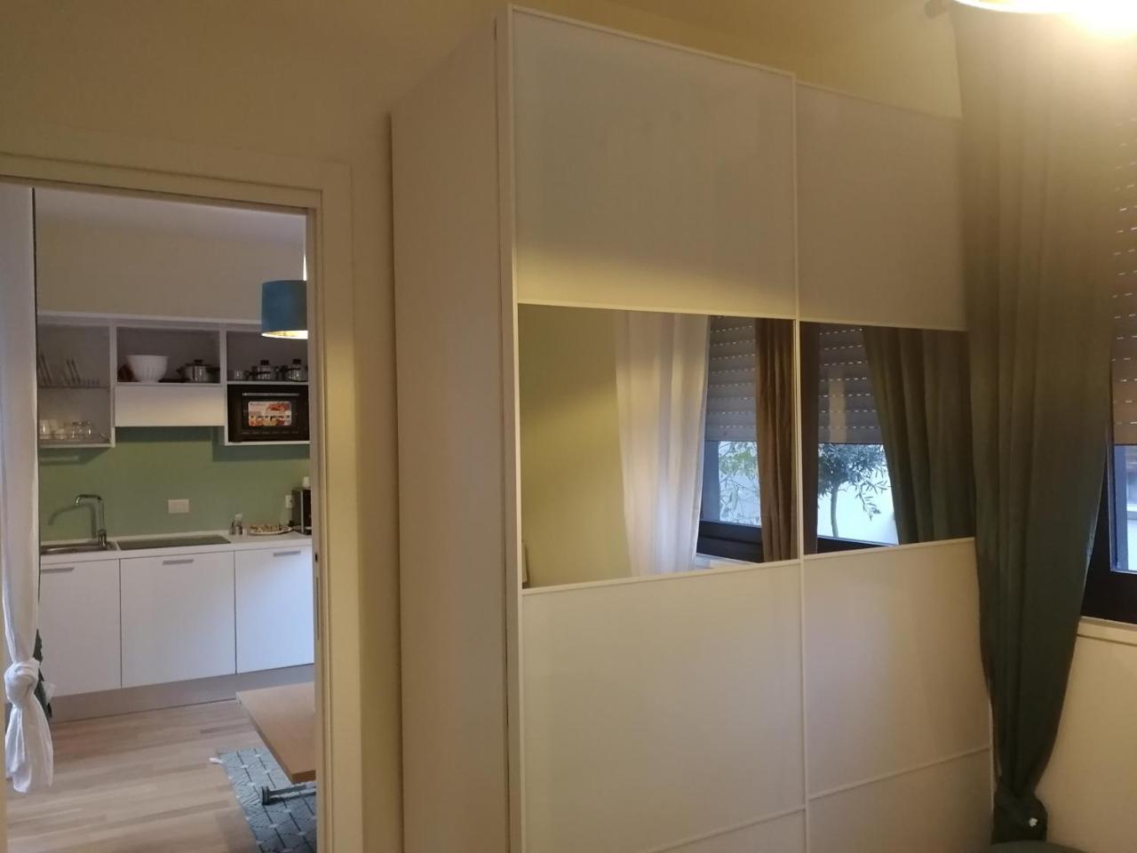 Gatto Bianco Apartment Bari Exterior photo