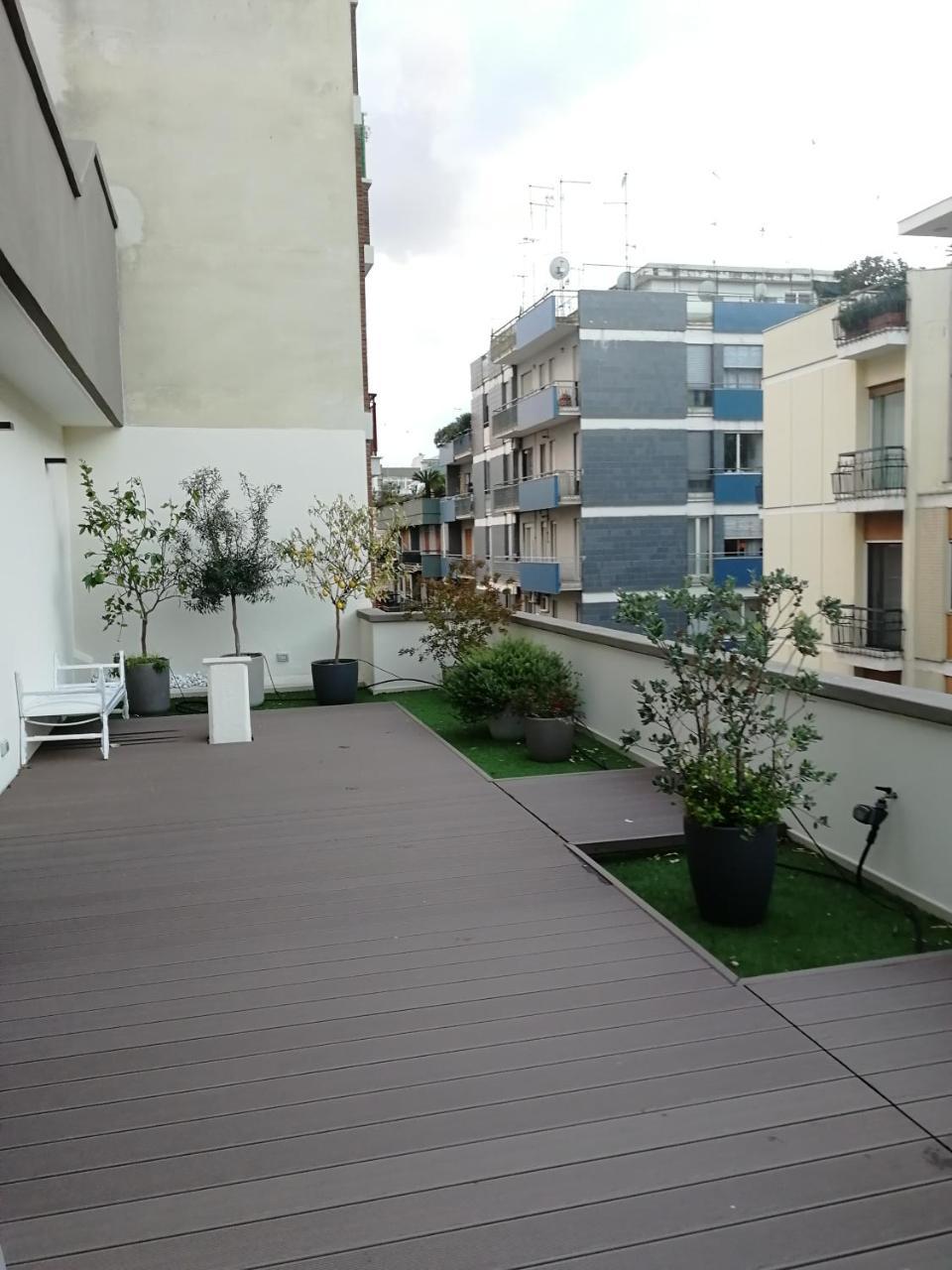Gatto Bianco Apartment Bari Exterior photo