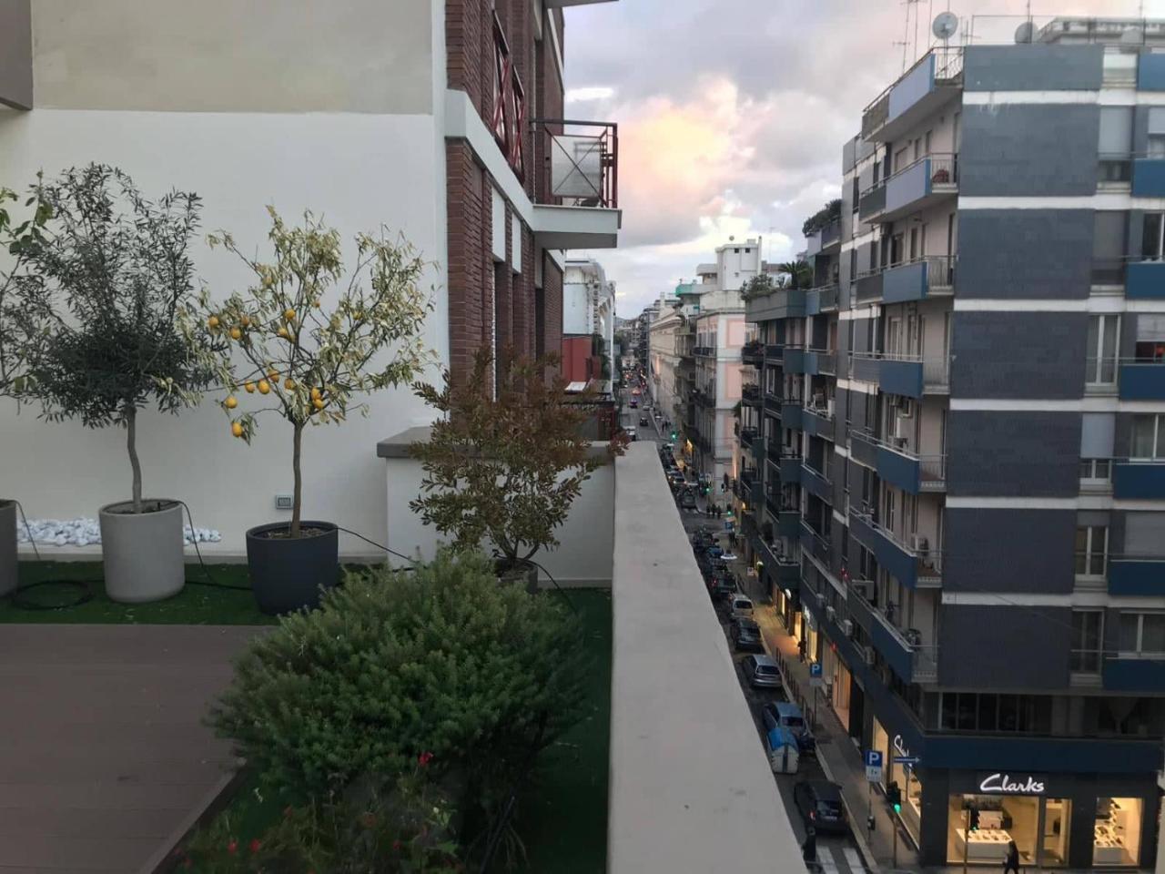 Gatto Bianco Apartment Bari Exterior photo