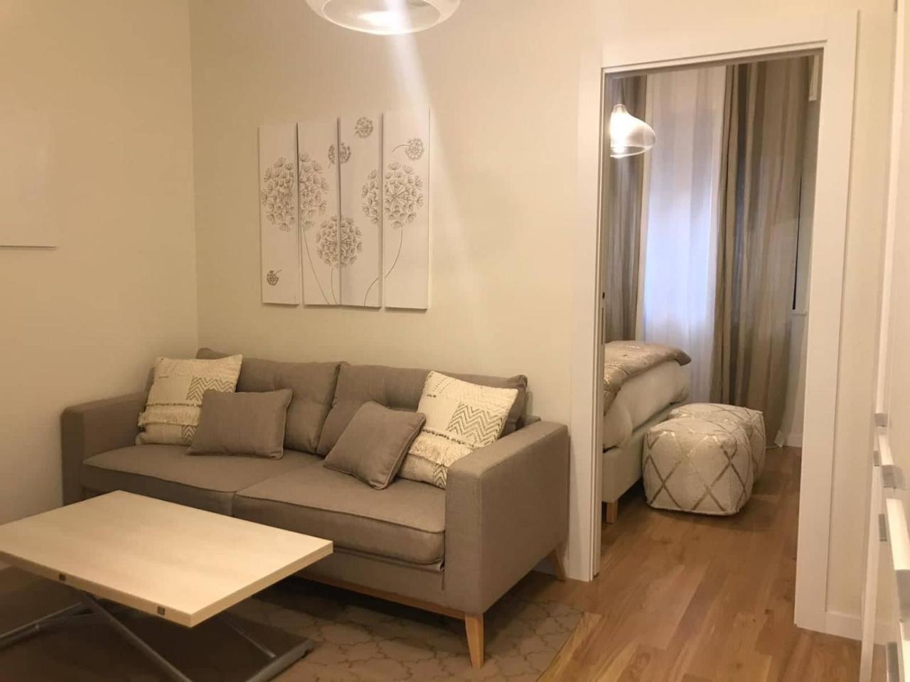 Gatto Bianco Apartment Bari Exterior photo